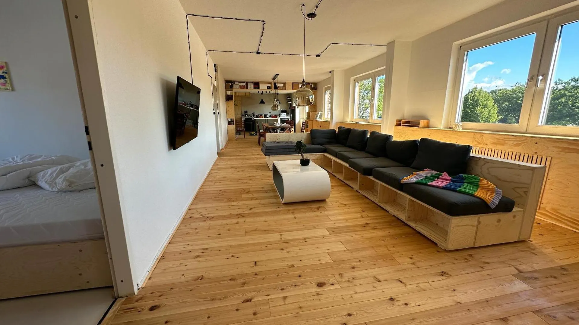 Gemuetliches Film-Loft-Atelier Apartment Hamburg